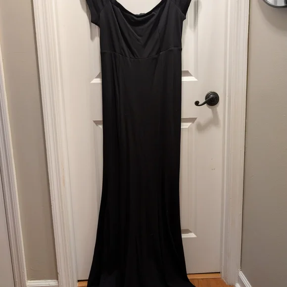 torrid | Dresses | Torrid Classic Black Offshoulder Maxi Dress | Poshmark torrid | Dresses | Torrid Classic Black Offshoulder Maxi Dress | Poshmark